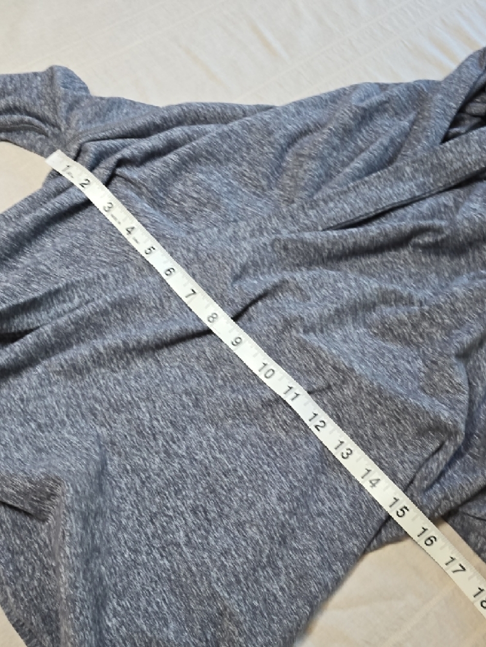 Ivivva by Lululemon Four Count Heathered Gray Shrug Girls Size 10 - Picture 6 of 11